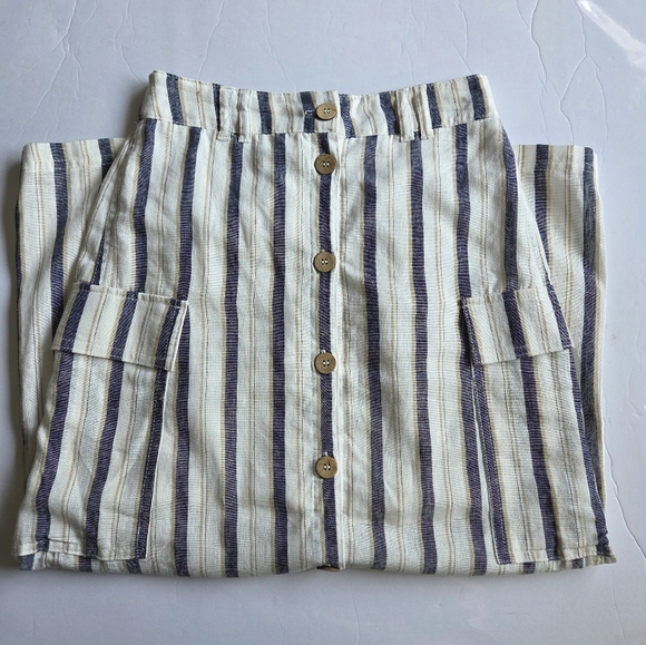 Striped Button-Down Linen Skirt - Picture 5 of 9